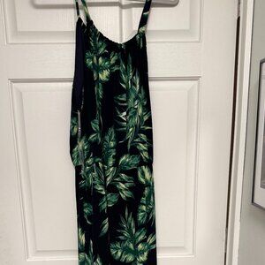 Gilli Tropical Leaf Print Maxi Vacation Dress In Navy And Green. Size 2X
